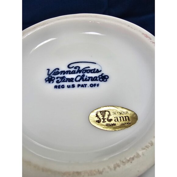 Vienna Woods Fine China Blue Onion Pattern Teapot Seymour Mann, Vintage - Picture 8 of 9